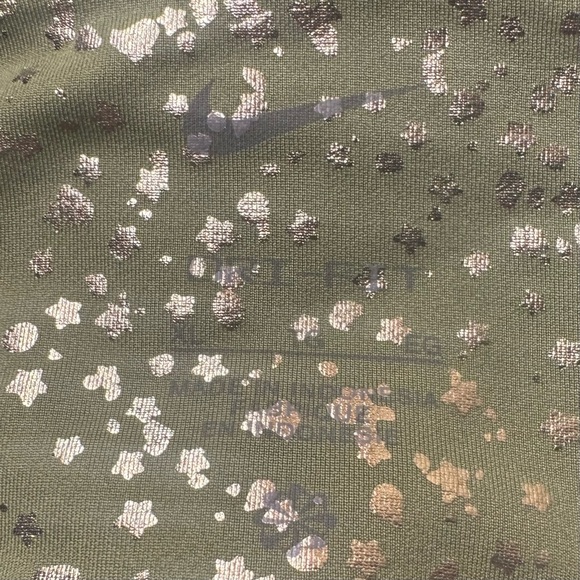 Girls XL Nike Dri Fit Green With Gold Sparkle Athletic Leggings - Picture 5 of 6